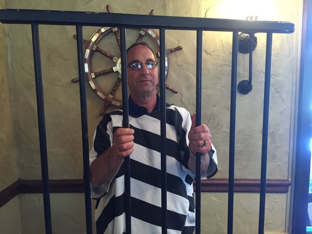 Pepco's Director of Marketing, John Paratore,  participates in Muscular Dystrophy Association (MDA) Lock-Up to help raise funds to find treatments for neuromuscular diseases. 